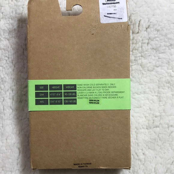 Urban Outfitters Green Floral Tights S/M & M/L - Picture 3 of 4